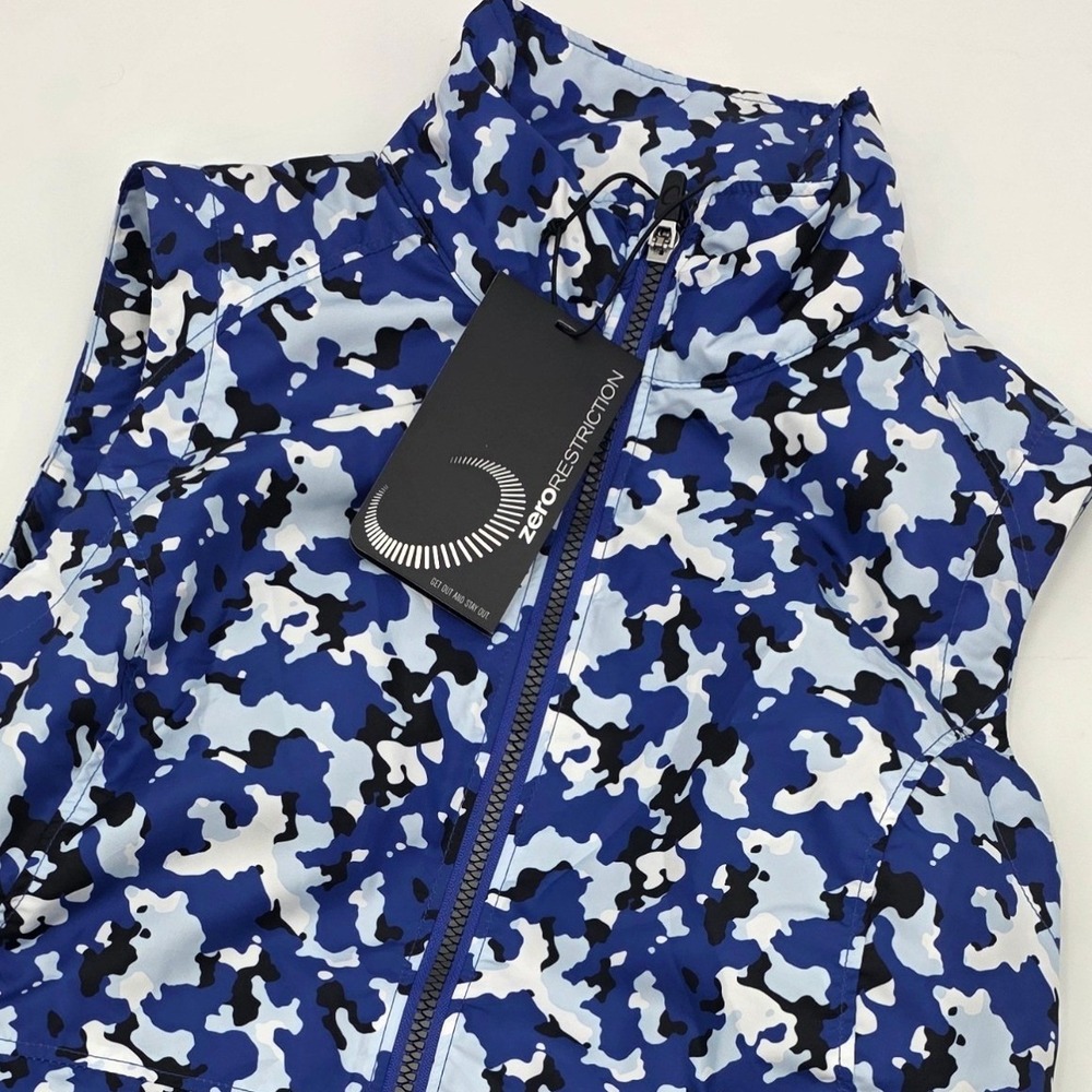 ZERO RESTRICTION WANDA VEST WOMENS SMALL BLUE WHITE CAMO GOLF PERFORMANCE NEW!